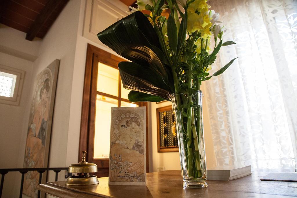 Hotel Locanda Degli Artisti Борго Сан Лоренцо Екстериор снимка
