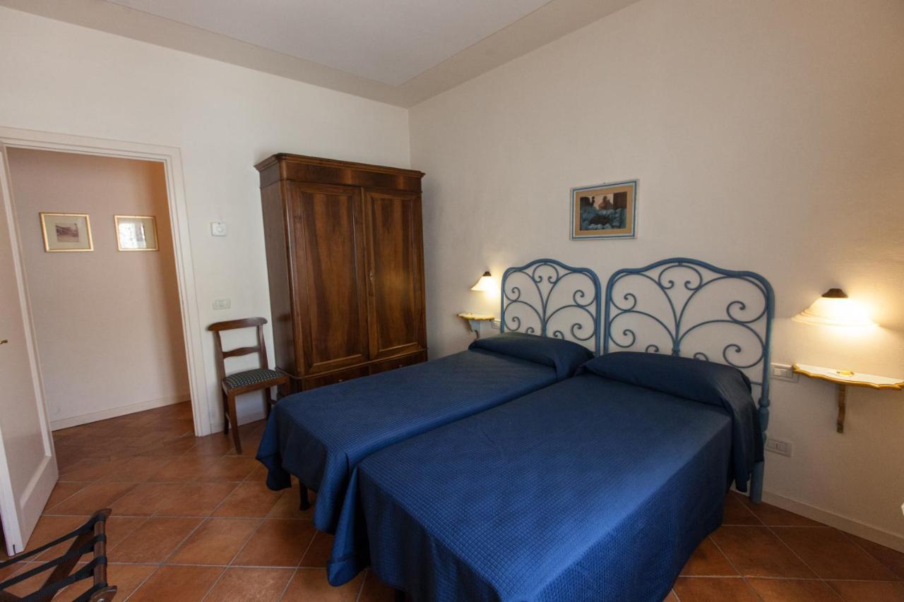 Hotel Locanda Degli Artisti Борго Сан Лоренцо Екстериор снимка
